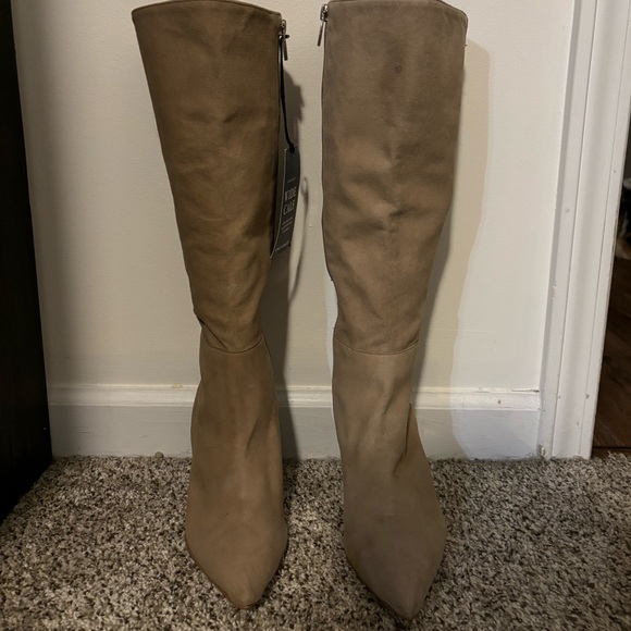 NWOT Vince Camuto Tressara Boot - Picture 4 of 8